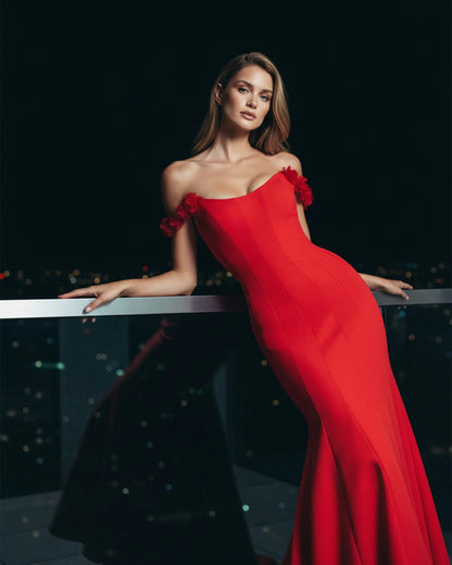 Azalée Red Rosette Ember Gown