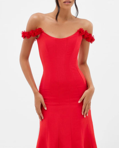 Azalée Red Rosette Ember Gown