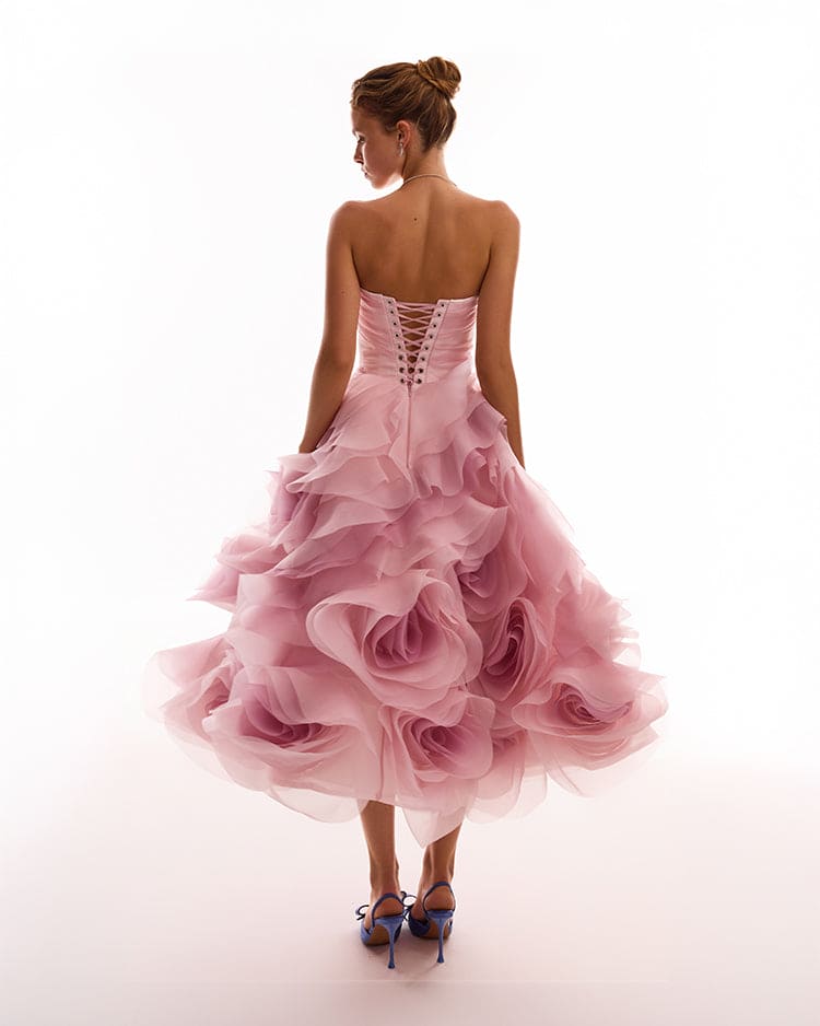 Dramatic Floral organza midi dress in Misty Rosalia