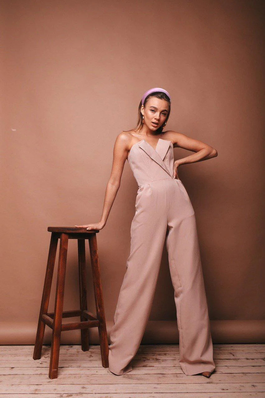 Classic Beige V-neck Sleeveless Jumpsuit