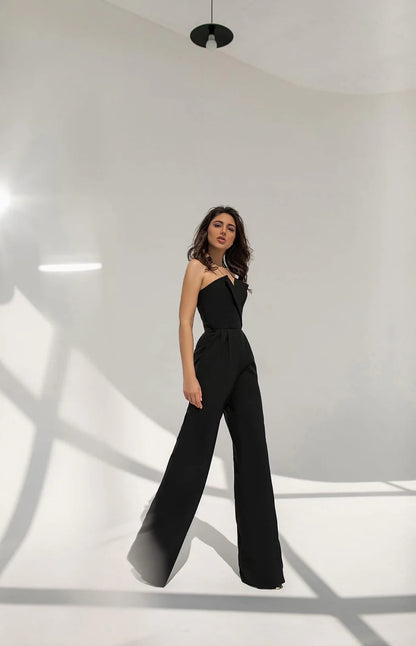 Classic Black V-neck Sleeveless Jumpsuit